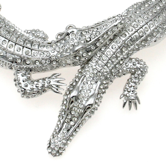 Only 1 left! Crocodile Alligator Statement Necklace 5 ⭐️ rated! - Picture 5 of 7
